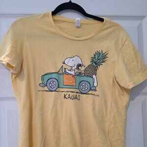 Peanuts-Snoopy tshirt